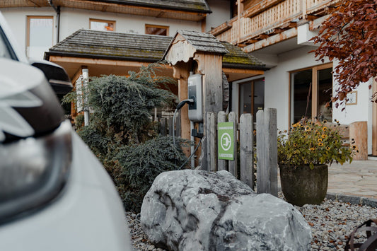 Mobile Wallbox mit Zähler für Hotels, Motels und Gasthäuser: Die optimale Lösung für Gäste mit Elektroautos